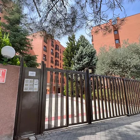 House Samaniego 12-2